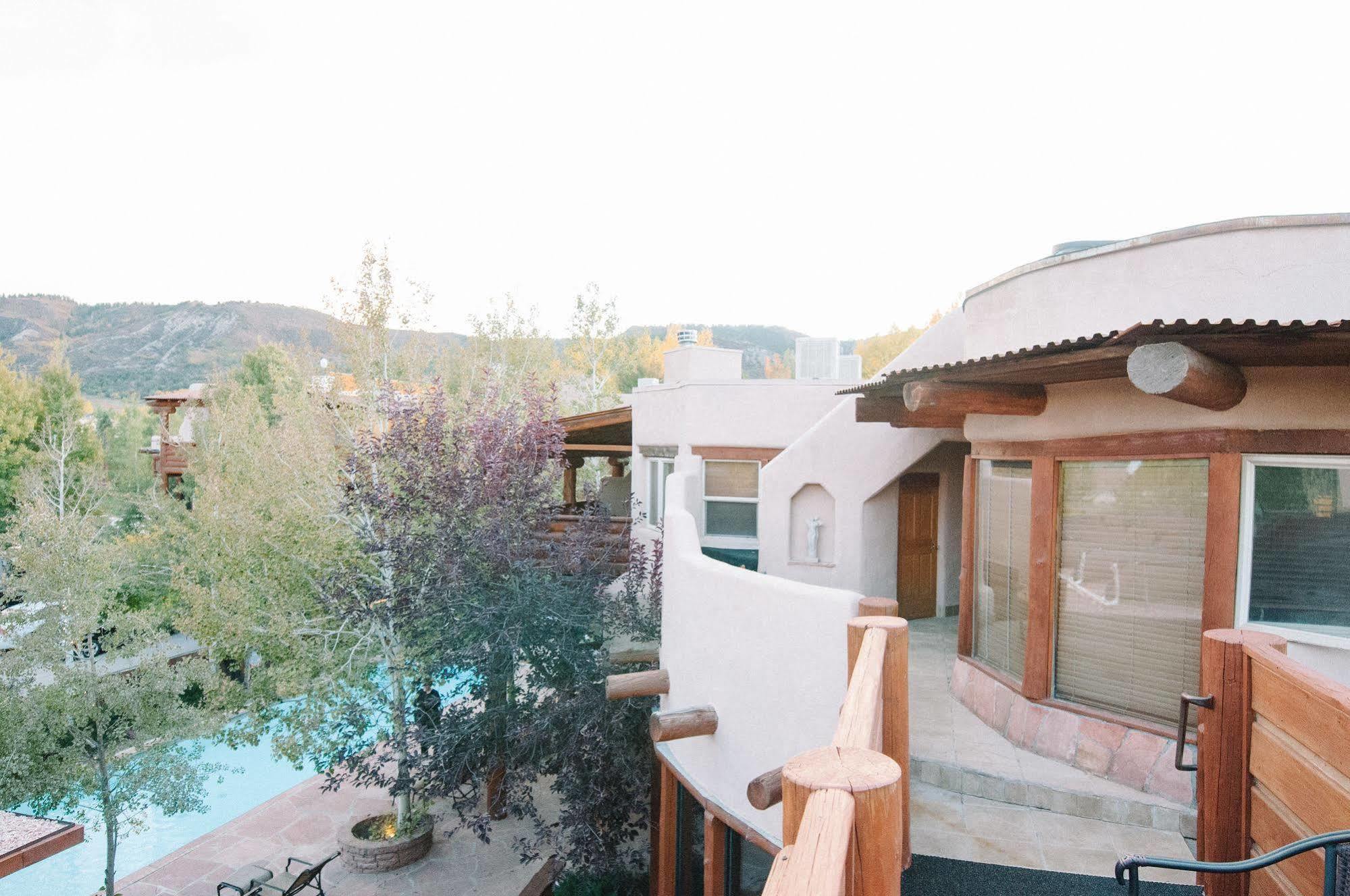 Chipeta Lodge Ridgway Exterior photo